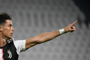 La star de la Juventus Cristiano Ronaldo après son but contre la Lazio Rome le 20 juillet 2020 à Turin