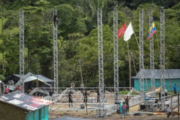 Les préparatifs pour la célébration de la fin du désarmement, le 26 juin à Mesetas, en Colombie