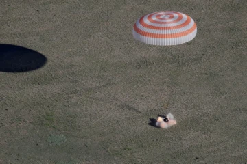 L'atterrissage de la capsule Soyouz MS-07 le 3 juin 2018 dans la steppe kazakhe