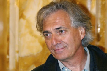 Jean-Paul Dubois prix Goncourt 2019 lors de la remise du prix Femina le 2 novembre 2004