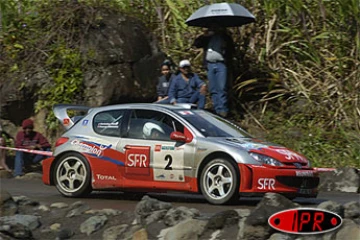 Dimanche 4 septembre 2005 -

Pascal Ardouin a été impérial au volant de la 206 WRC (Photo J.P.)