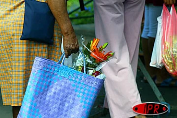 Image de sac au marché forain