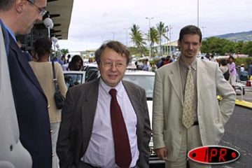 Christian Merlin, nouveau recteur de l'Académie de La Réunion, esst arrivé dans l'île ce mardi 29 juillet 2003. Il succède à Christian Duverger