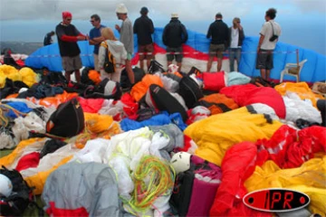 Dimanche 6 novembre 2005

La manche du championnat de France de parapente annulée en raison de la pluie