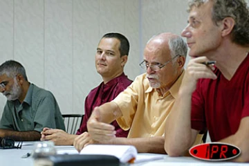 Conférence de presse du parti communiste réunionnais le mardi 18 mars 2002