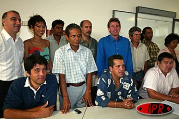 Vendredi 5 novembre 2004

Le comité de pilotage de l'industrie est satisfait de l'opération menée en Provence avec des producteurs des filières fruits et légumes