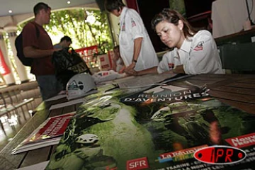 Vendredi 13 mai 2005 -

Le raid Réunion d'aventure commence le samedi 14 mai