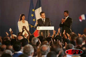 Le président Nicolas Sarkozy reçoit le jeudi 19 février 2008 les élus réunionnais