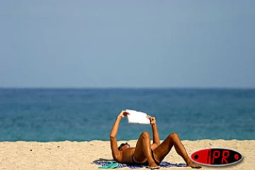 Image de plage réunionnaise en plein hiver austral