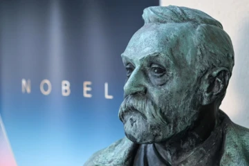 Grand nom ou découverte? Un Nobel imprévisible sacre la littérature