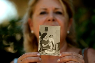 En Espagne, le long combat des "bébés volés" du franquisme