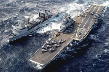 Le Brésil a coulé l'ancien porte-avions français Foch, contaminé, dans l'Atlantique 