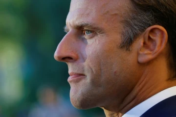 Le président de la République Emmanuel Macron lors de la cérémonie pour le 78e anniversaire de la libération de Bormes-les-Mimosas