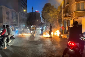 Iran: appels à manifester, Biden solidaire des "femmes courageuses"