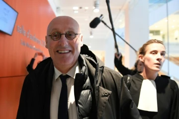 Référendum à la FFR: pour ou contre le candidat de Laporte, les clubs vont rendre leur verdict