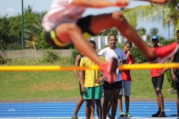 UNSS athlétisme Etang-Salé
