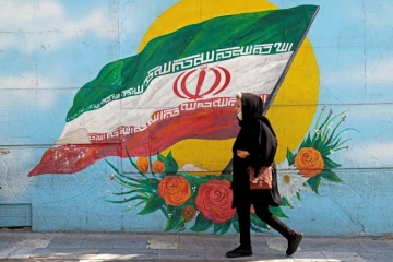 Iran: le procureur promet des résultats rapides sur le port obligatoire du voile
