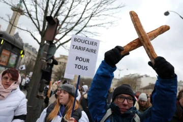 Energie: des centaines de boulangers manifestent à Paris pour demander plus d'aides