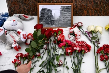 Frappe russe meurtière à Dnipro: les secours ukrainiens cessent les recherches