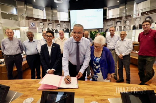 Signature Charte d'engagement de l'Institut Citoyen d'Apprentissage