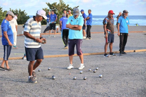 Saint-Pierre : la pétanque à l'honneur à l'occasion du grand prix Rock Boily