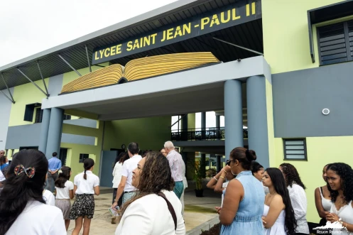 Région : Inauguration du lycée Saint Jean-Paul II à Bras-Panon