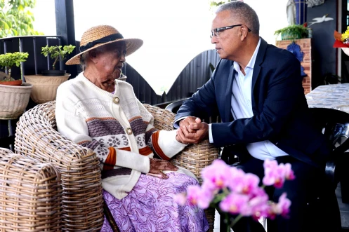 Semaine Bleue : Cyrille Melchior Ă la rencontre des centenaires
