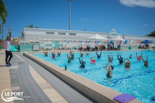 Le Port : le public au rendez-vous pour découvrir les activités de la piscine municipale