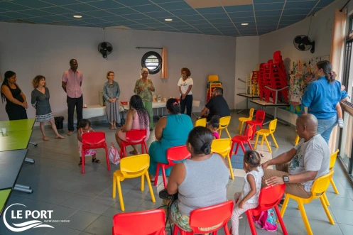 Le Port : entrez dans les classes passerelle pour vous familiariser avec l’école pour les tout-petits