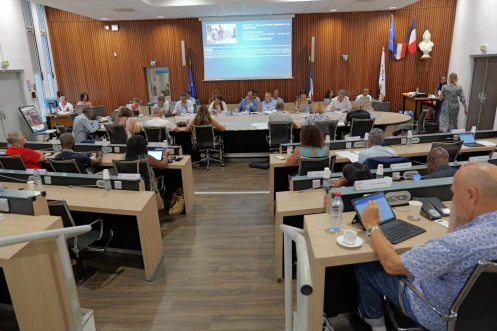 Territoire de l'ouest : un réseau urbain renforcé pour un territoire en plein essor