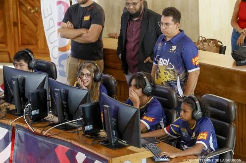 Le collège Raymond-Vergès remporte la première édition du concours College of legends