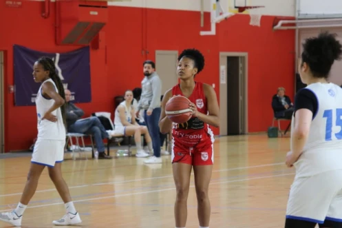 Le Port : Zarah Velleyen sacrée championne de France U18 avec son équipe de Châlon