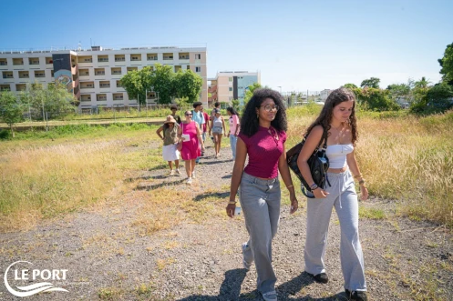 Le Port : immersion dans le quartier Ariste Bolon pour des lycéens en Sciences et technologies de l’agronomie et du vivant