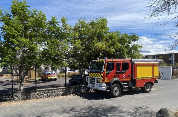 Incendie dans une clinique à Saint-Pierre