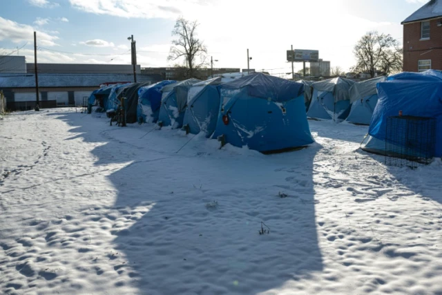 Etats-Unis: une tempête hivernale meurtrière jette un grand froid sur le week-end de Noël