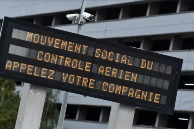 Grève - aérien - avion - aéroport