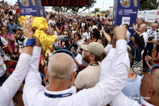 Grand Raid 2022 arrivée des joëlettes