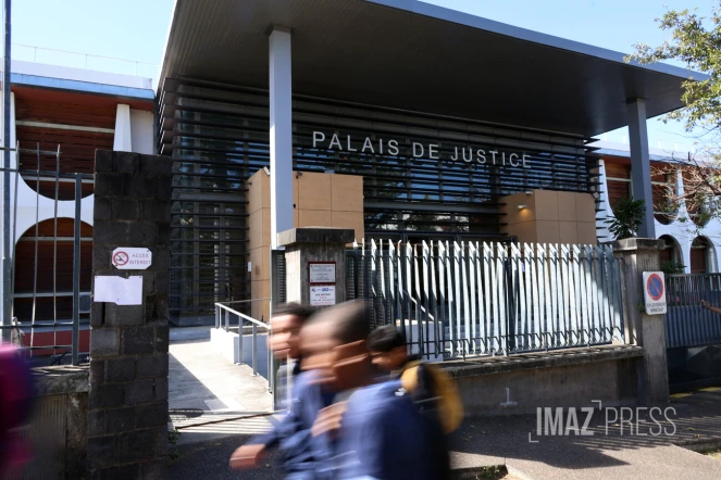 palais de justice de saint-pierre 