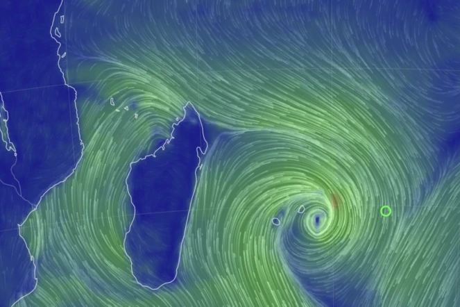 La tempête Candice s'éloigne et se trouve à 345 km de La Réunion