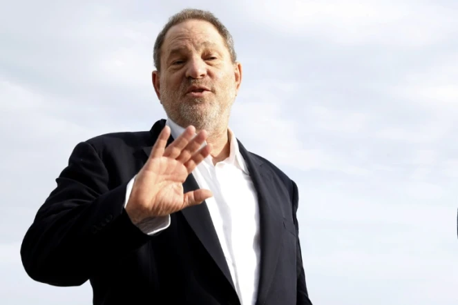 La police de New York a ouvert une enquête sur une aggression sexuelle présumée contre le puissant producteur Harvey Weinstein photographié en octobre 2015 à Cannes
