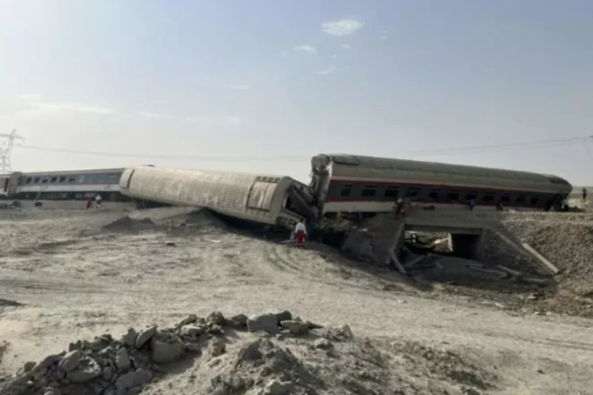 Au moins 21 morts après le déraillement d'un train en Iran