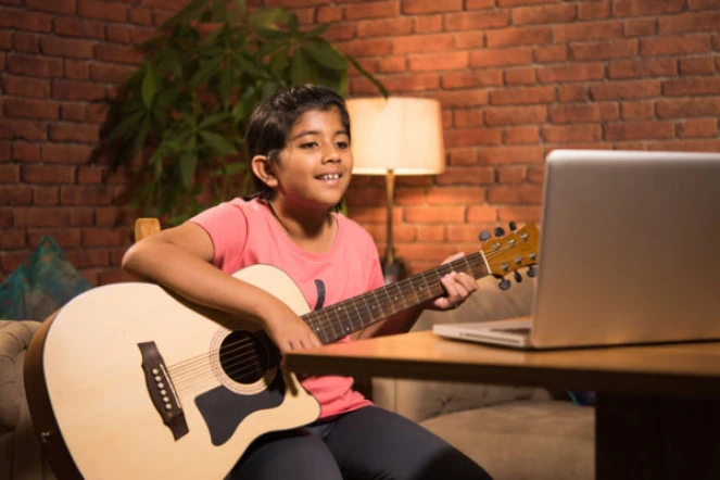 Saint-Paul : Ecole municipale de musique, les cours du soir continuent en numérique