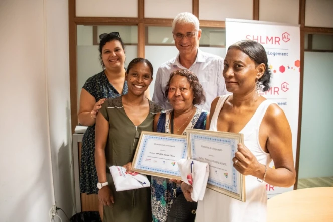 Remise d'attestation de citoyenneté