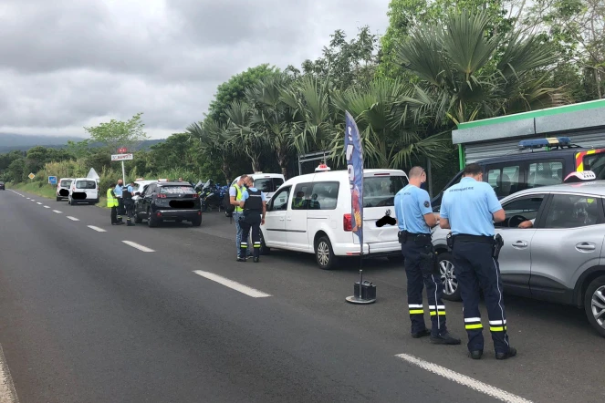  Gendarmerie : 22 infractions relevées en 3 heures sur les routes à Bras-Panon