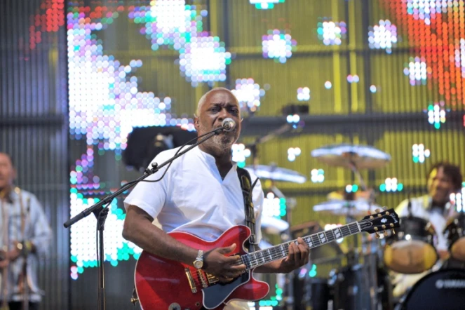 Jacob Desvarieux en concert avec le groupe Kassav' au Stade de France le 16 mai 2009