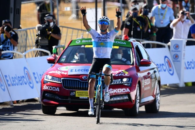 Le Kazakh Alexey Lutsenko vainqueur de la 6e étape du Tour de  France, entre Le Teil et le mont Aigoual, le 3 septembre 2020
