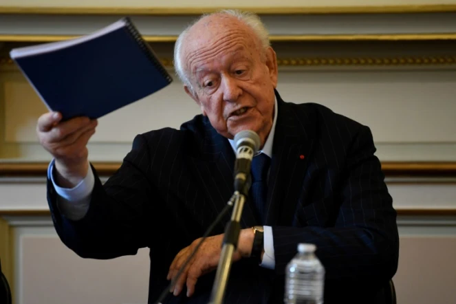Le maire Les Républicains de Marseille Jean-Claude Gaudin, lors d'une conférence de presse dans sa ville le 4 novembre 2019