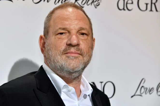 Harvey Weinstein, producteur tout-puissant déchu après d'innombrables accusations d'agressions sexuelles, va se livrer à la justice