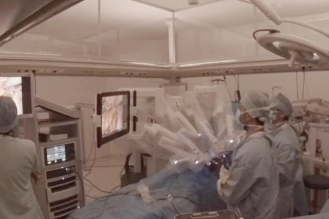 robots chirurgicaux au CHU
