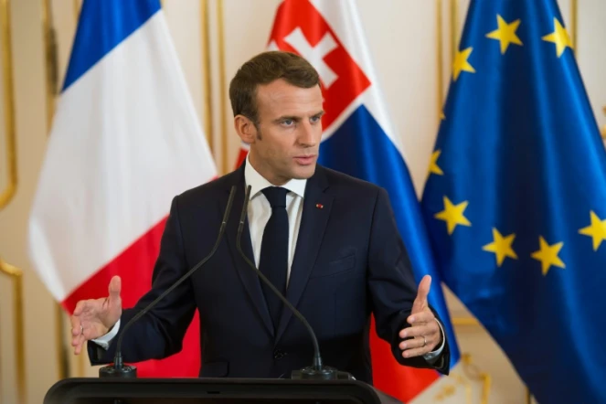 Le président français Emmanuel Macron en conférence de presse à Bratislava en Slovaquie, le 26 octobre 2018